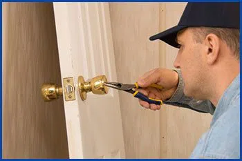 Fairfield OH Locksmiths Store Fairfield, OH 513-657-4636 Fairfield OH Locksmiths Store Fairfield, OH 513-657-4636 - 6-lock-repair